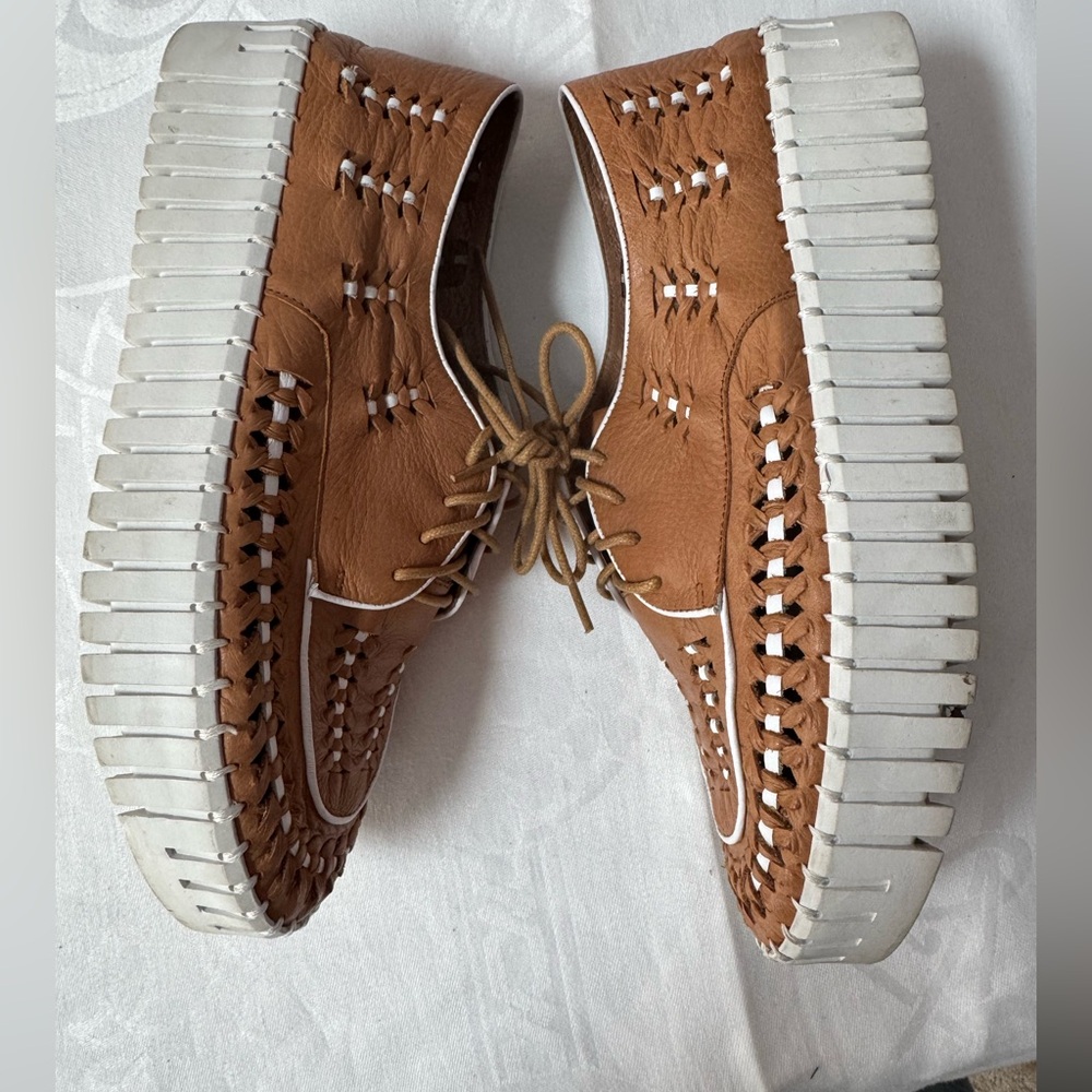 Silent D Brodies Sneaker Tan White combo - Picture 8 of 9